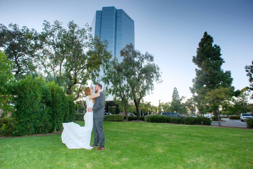 Pacific View Tower by Wedgewood Weddings