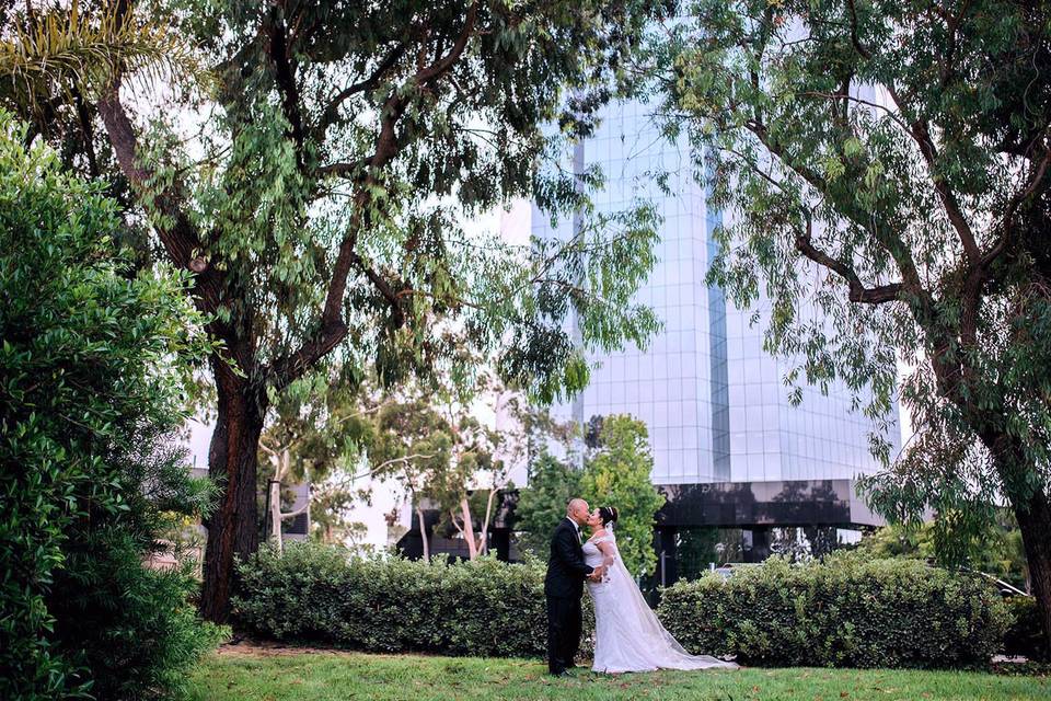 Pacific View Tower by Wedgewood Weddings