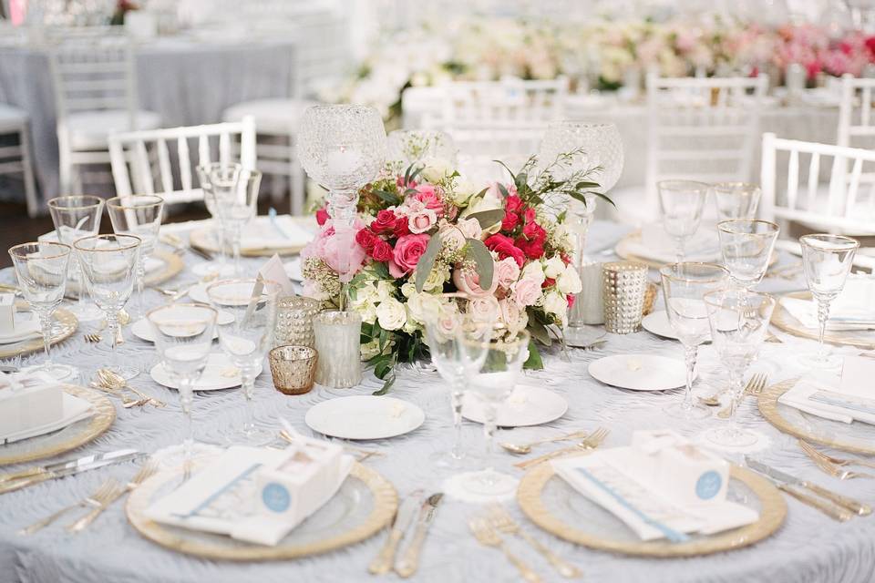 Low centerpieces aren't boring