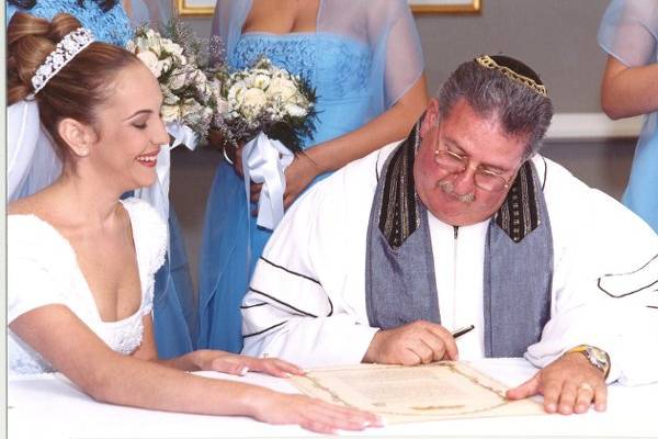 Bride with Rabbi Lawrence M Schuval