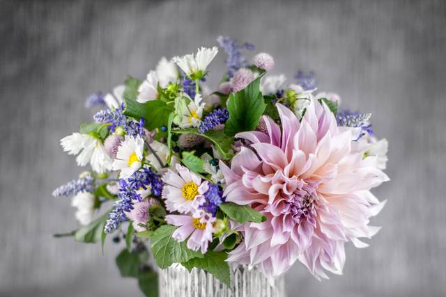 Designer's Choice  bud vase – Everwild Blooms