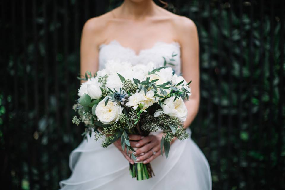 White bridal bouquet