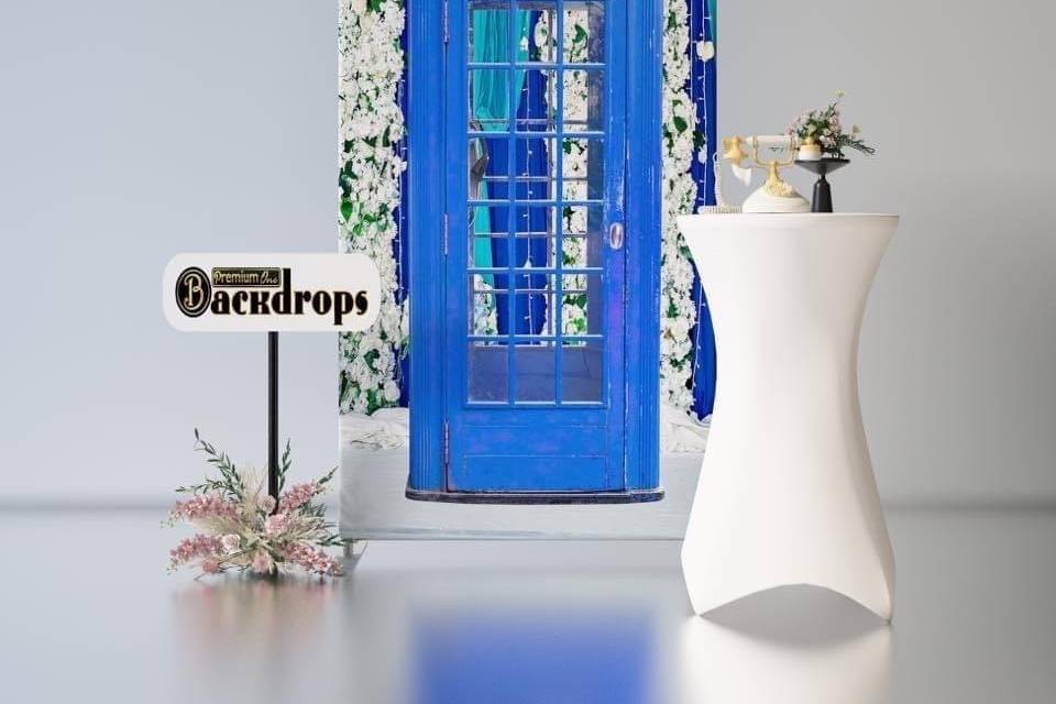 Audio guest book phonebooth