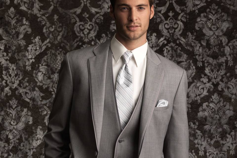 Eli Thomas Formalwear