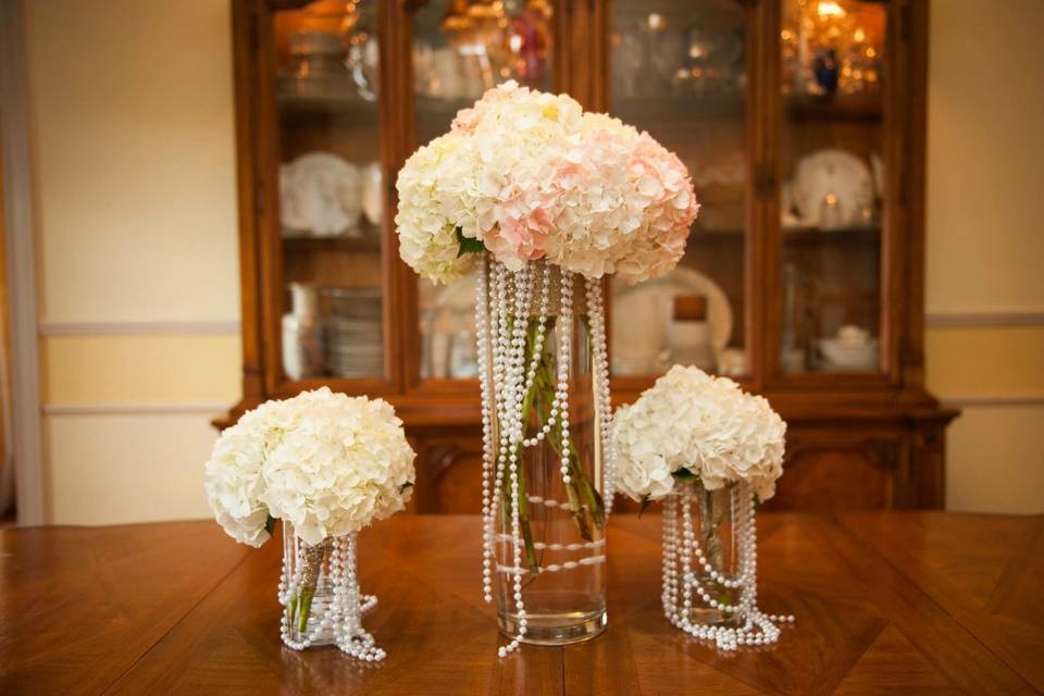 Elegant floral centerpieces