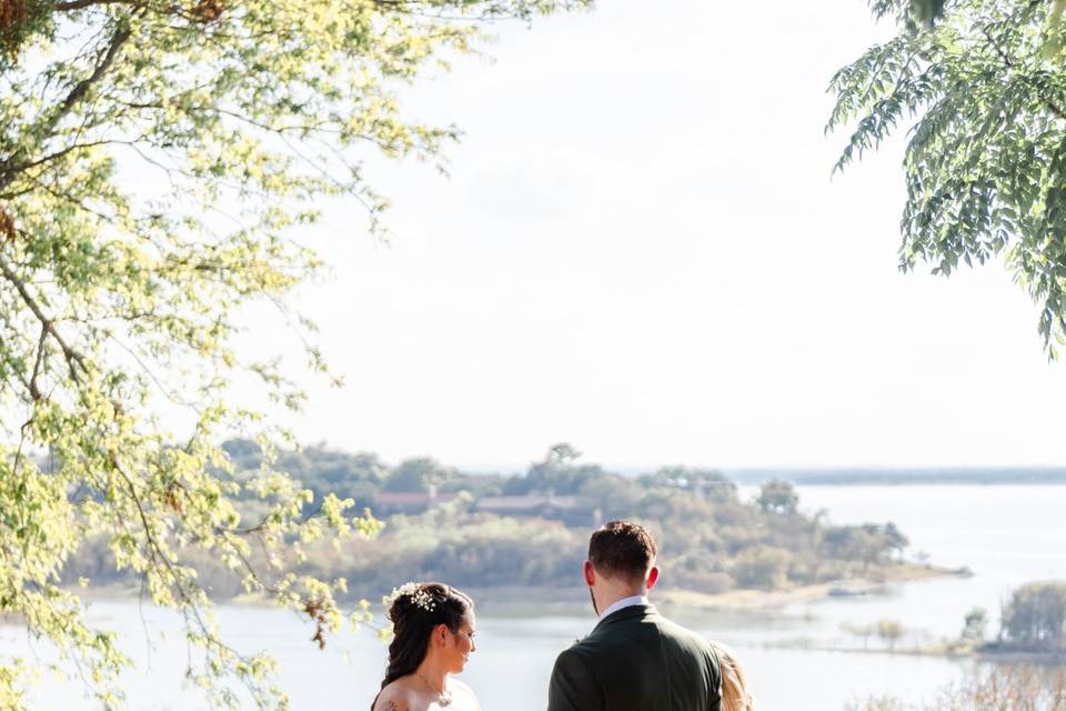 Couple ceremony at lake
