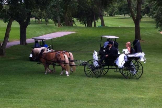 Bride's in the carriage