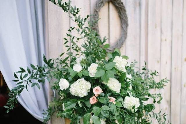 The McGarity House | Photo: Kathryn Elisabeth PhotographsFlorist: Wrennwood Design