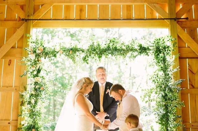 The McGarity House | Photo: Kathryn Elisabeth PhotographsFlorist: Wrennwood Design