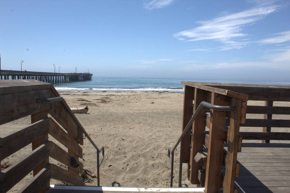 Stairs to beach from BBQ