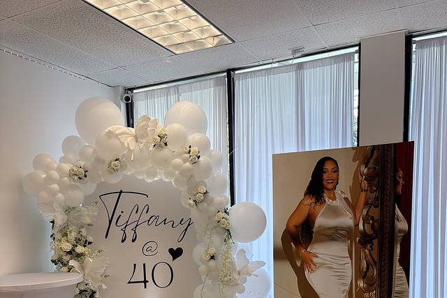04-tiffany-all-white-2000px.jpg