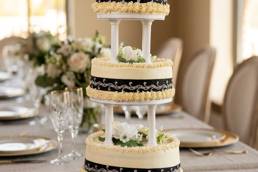 Traditional Pillar Wedding Cak