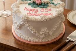 Retro Wedding Cake Replica