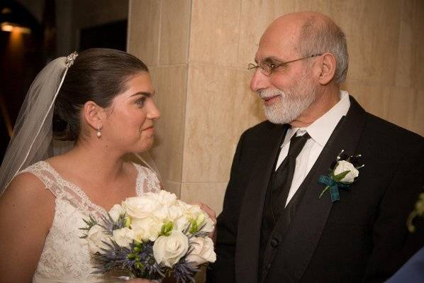 I always love images of Father of the Bride looking at his daughter right before he gives her away to be married.....sweet moments