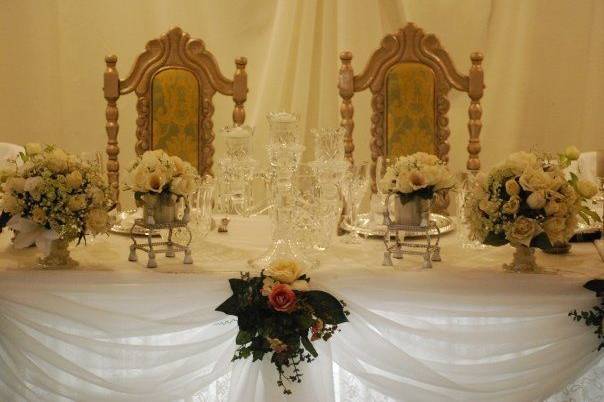 Sweetheart table