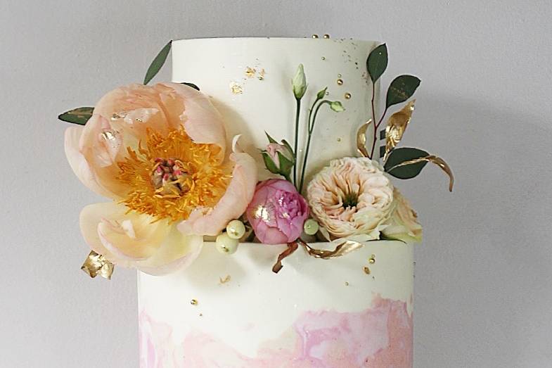 Marbled buttercream