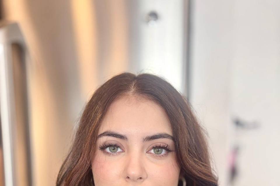Bridesmaid look