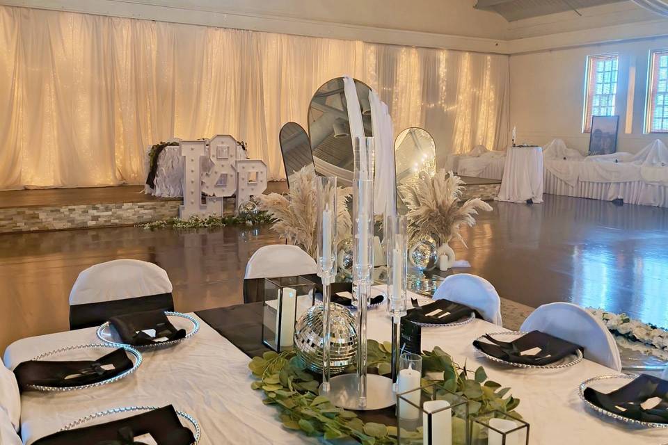 Snappers Catering & Event Center