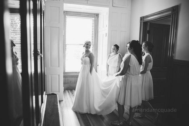 Amanda McQuade Photography