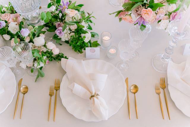 Romantic hues at Canyon Gate
