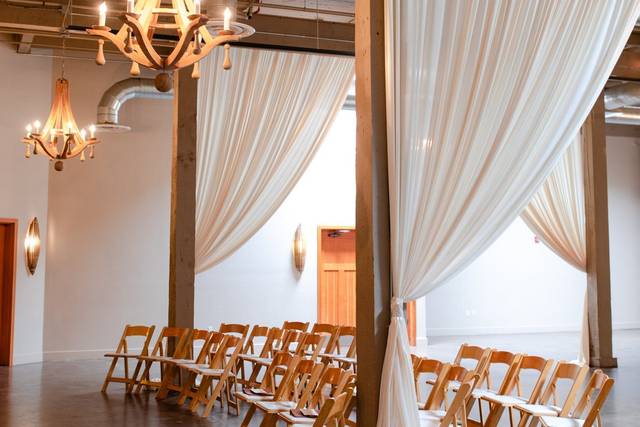 Ceremony Set