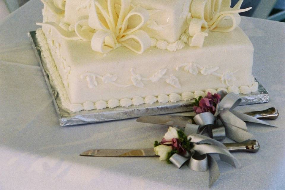 Bermuda Wedding Cake