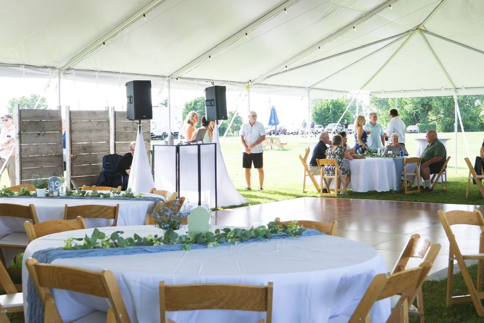 pic of tent 2.JPG