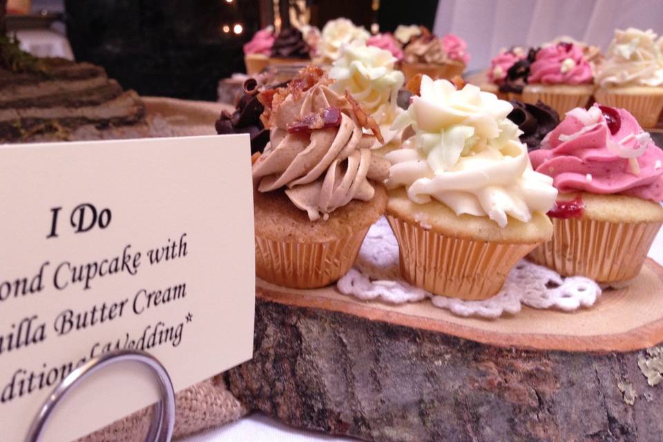 Snowflake Cupcakes