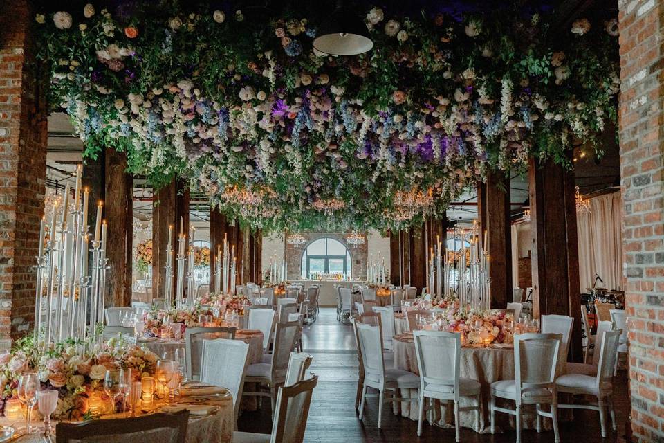 Whimsical Floral Ceiling
