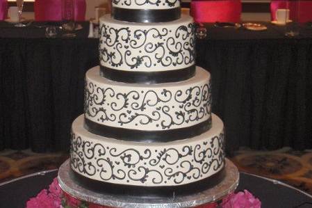Multilayered cake