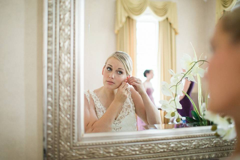 Antique Mirror to get ready in