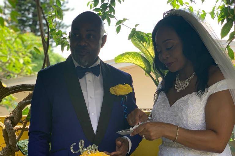 Cutting of cake