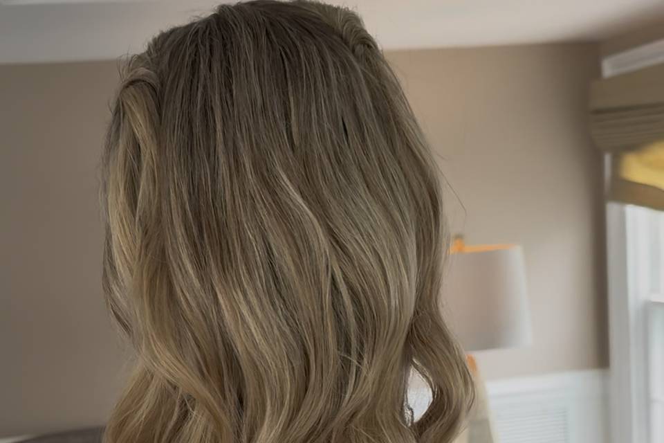 Under the veil hair co