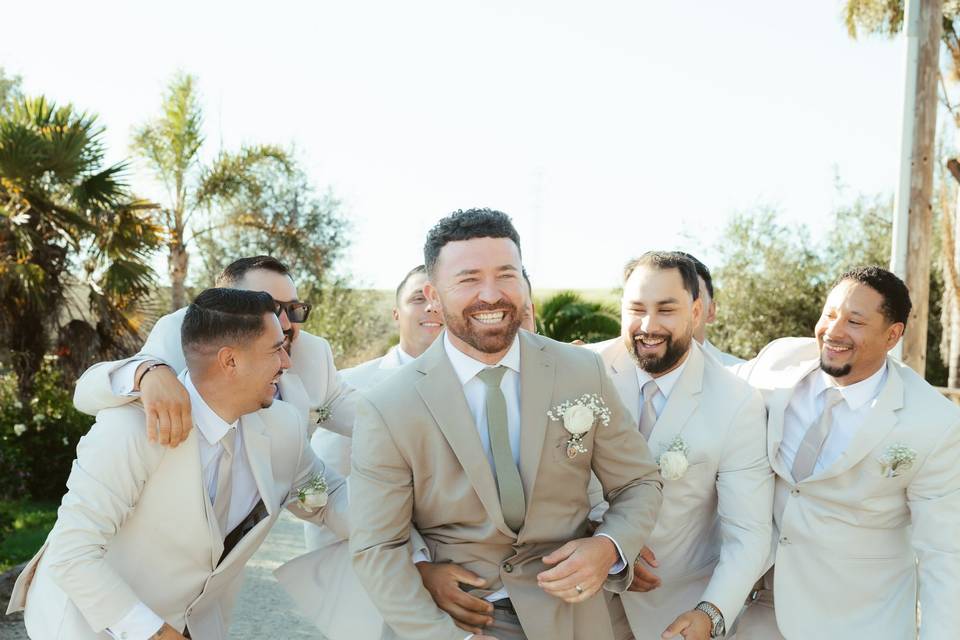Groomsmen Party Portrait