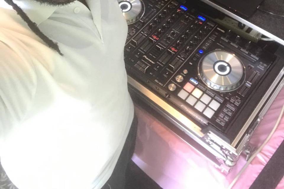 Dj Jamrock