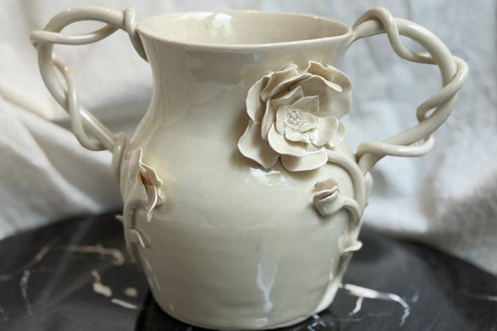 Bloom vase
