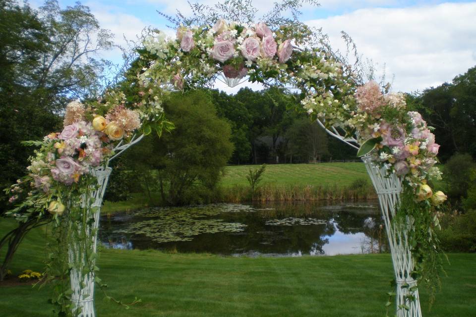 Garden flowers~classic trellis