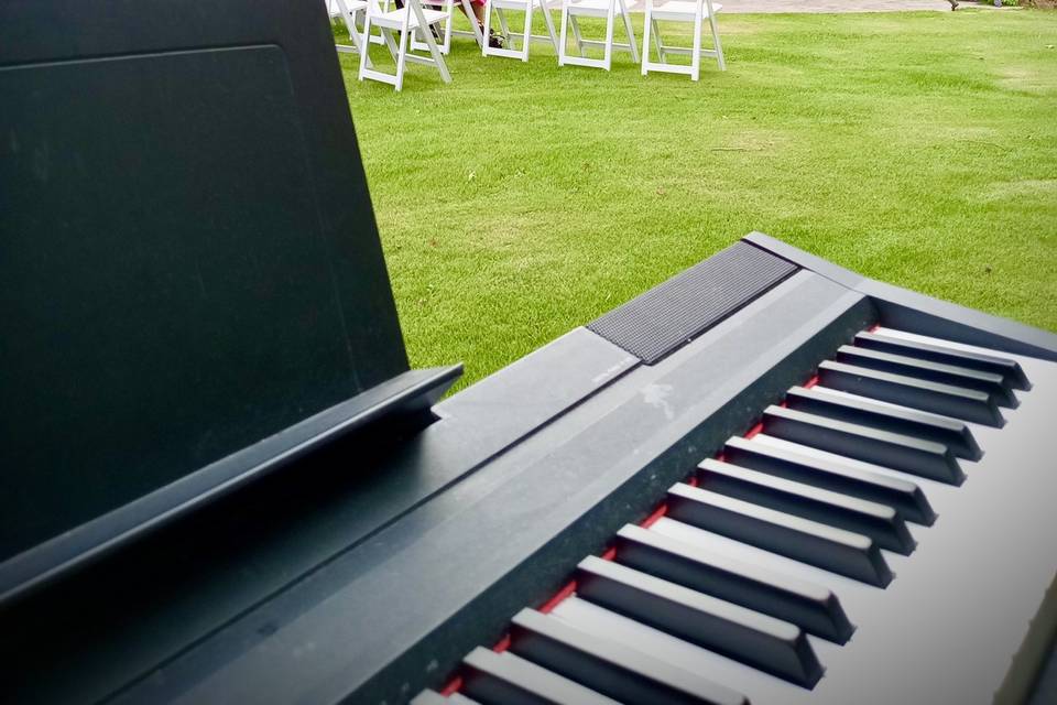 Outside ceremony piano