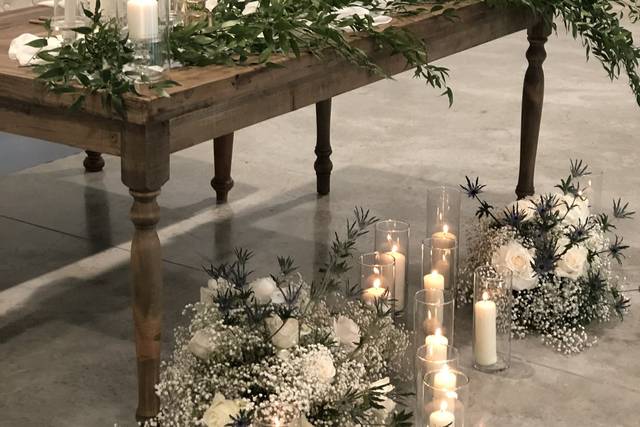 Sweetheart table