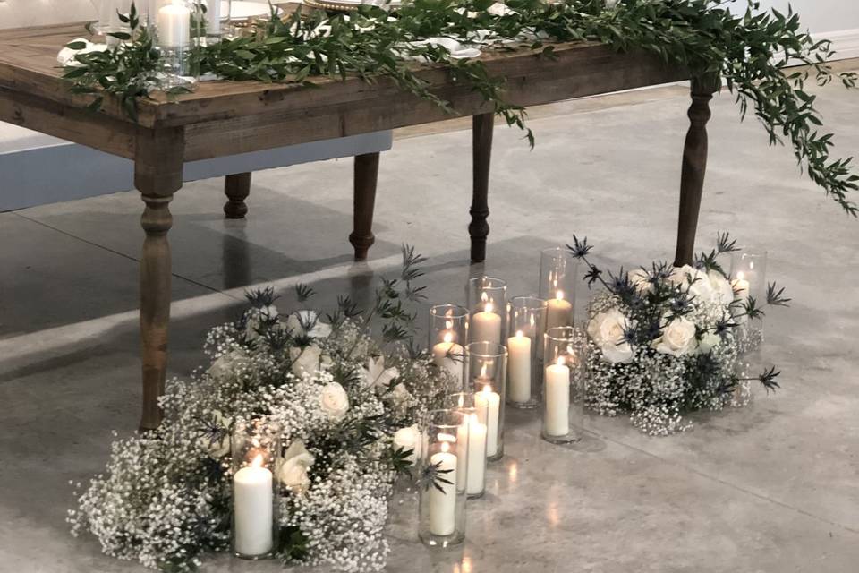 Sweetheart table