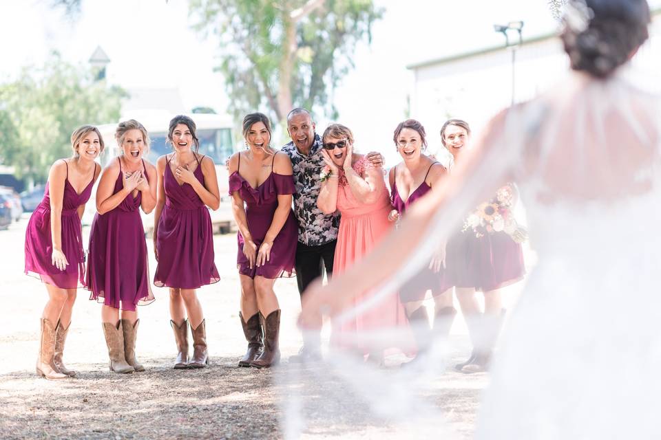 First look at the bride