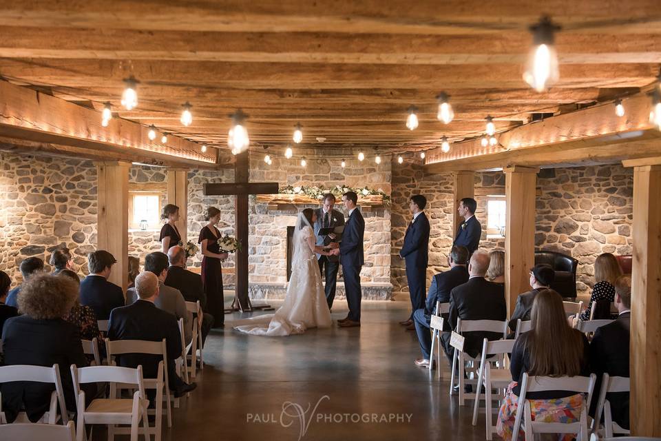 Harvest View Barn