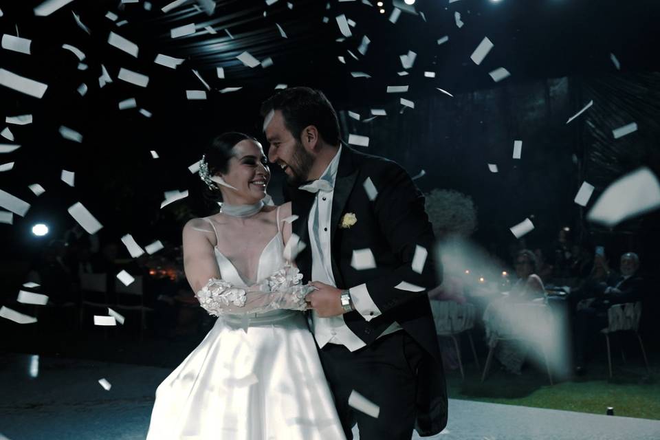 Bride and groom vals