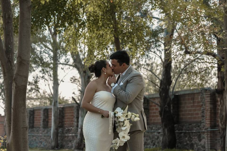 Couple kissing