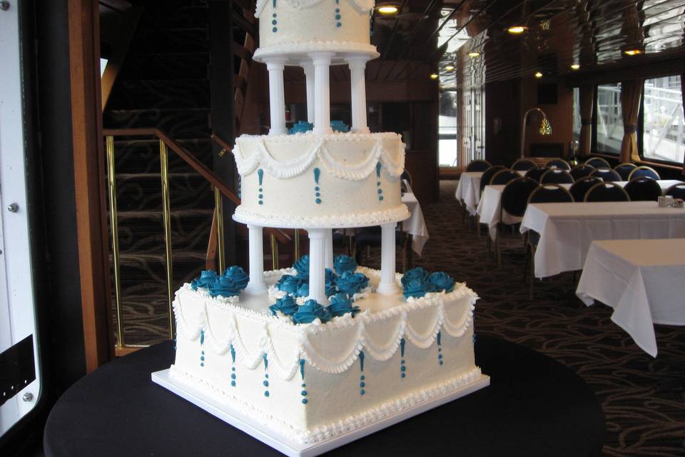 Elegant wedding cakes