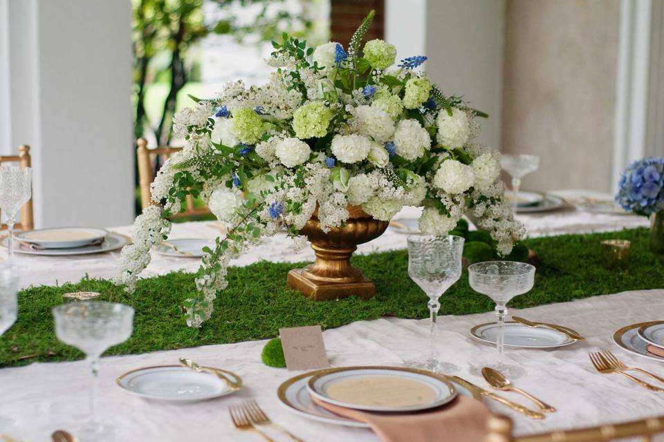 Table setting and floral centerpiece