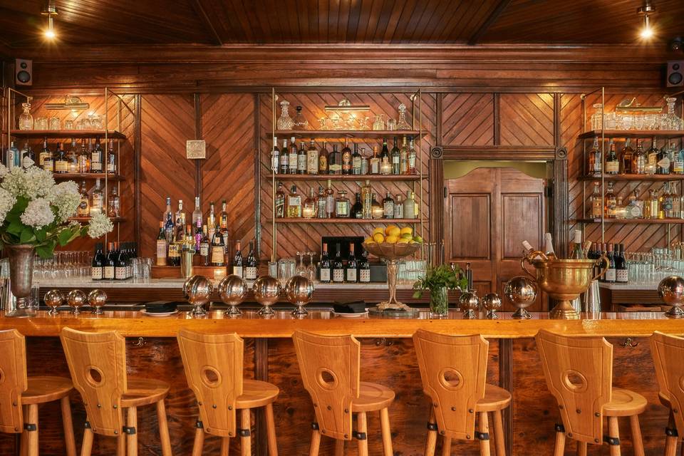 Hotel bar