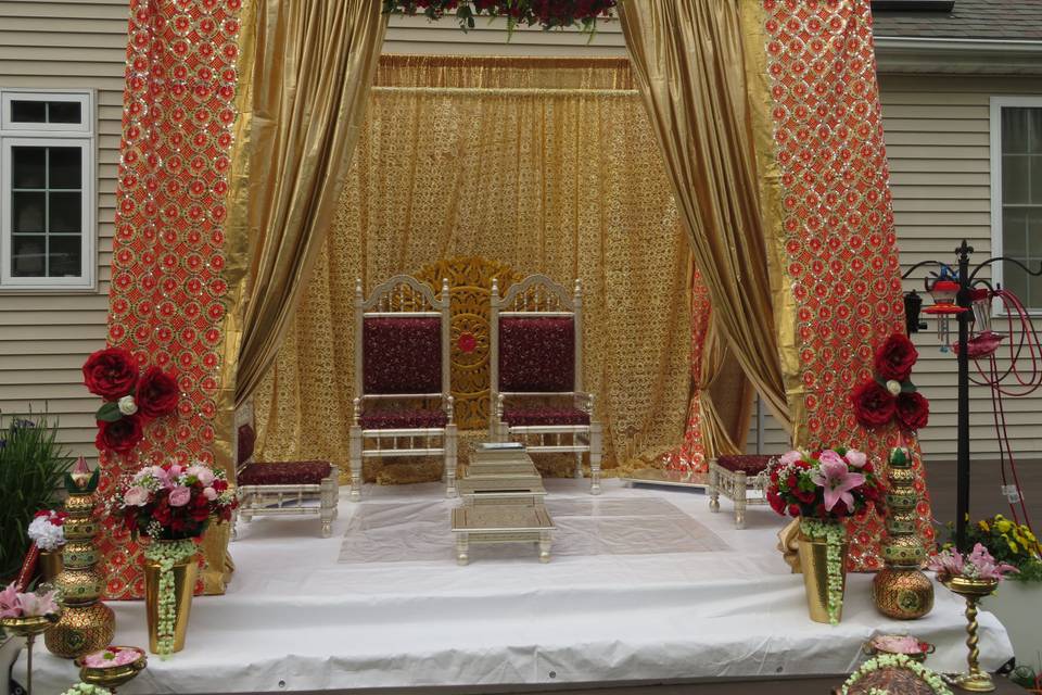 Traditional Wedding Mandap