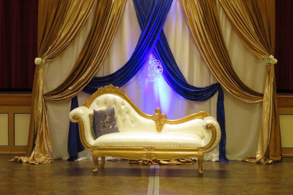 Blue/gold w sofa backdrop