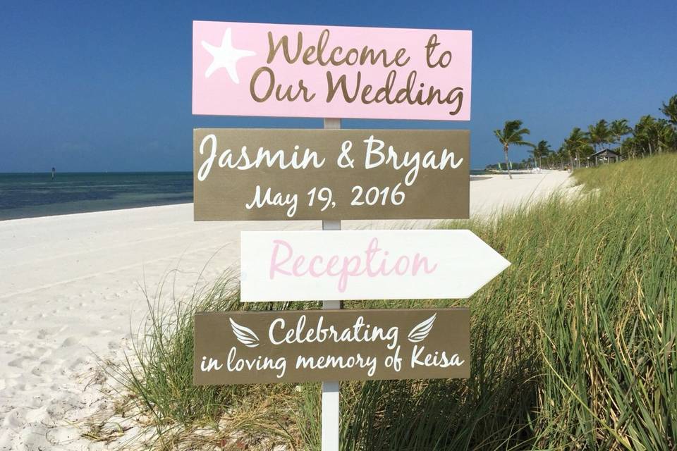 Beach Directional Wedding Sign